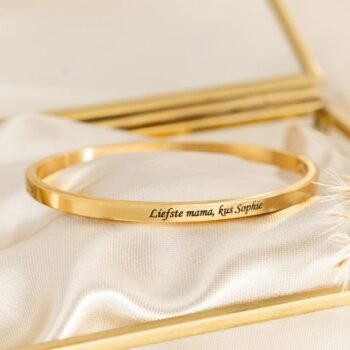 The classic round bracelet